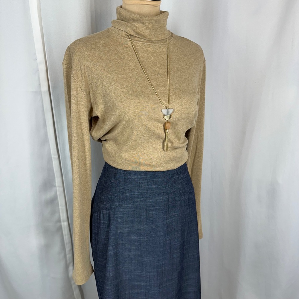 Jones New York Tan Cotton Turtleneck Top Long Sleeve Size Medium Academia